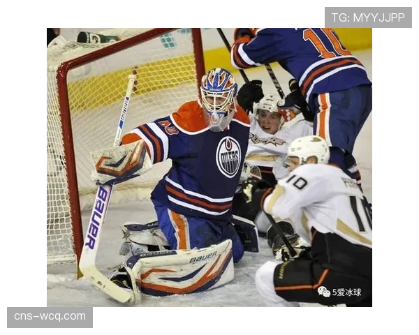 阿纳海姆小鸭队将老将后卫卡姆·福勒摆上交易货架